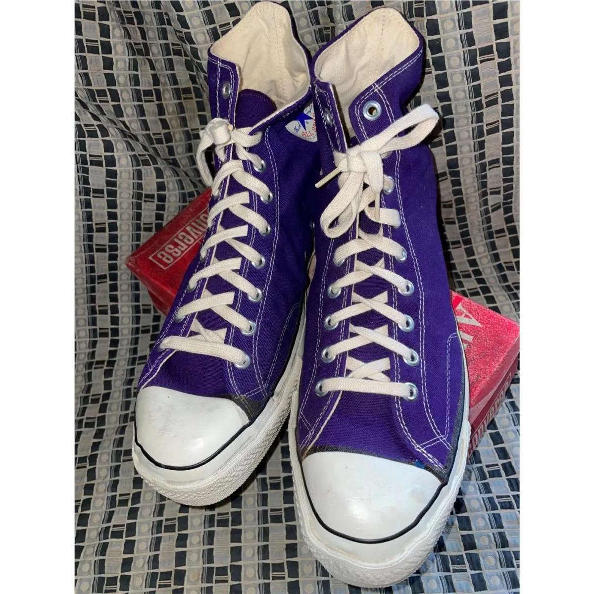 Converse shoes - Purple 3