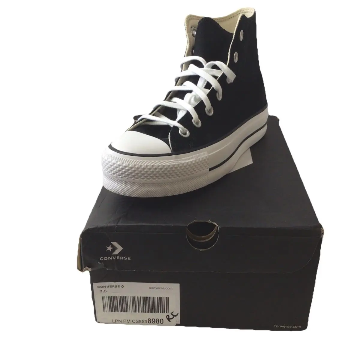 Converse Womens Chuck Taylor All Star Sneaker Black White Size 7.5 High Top