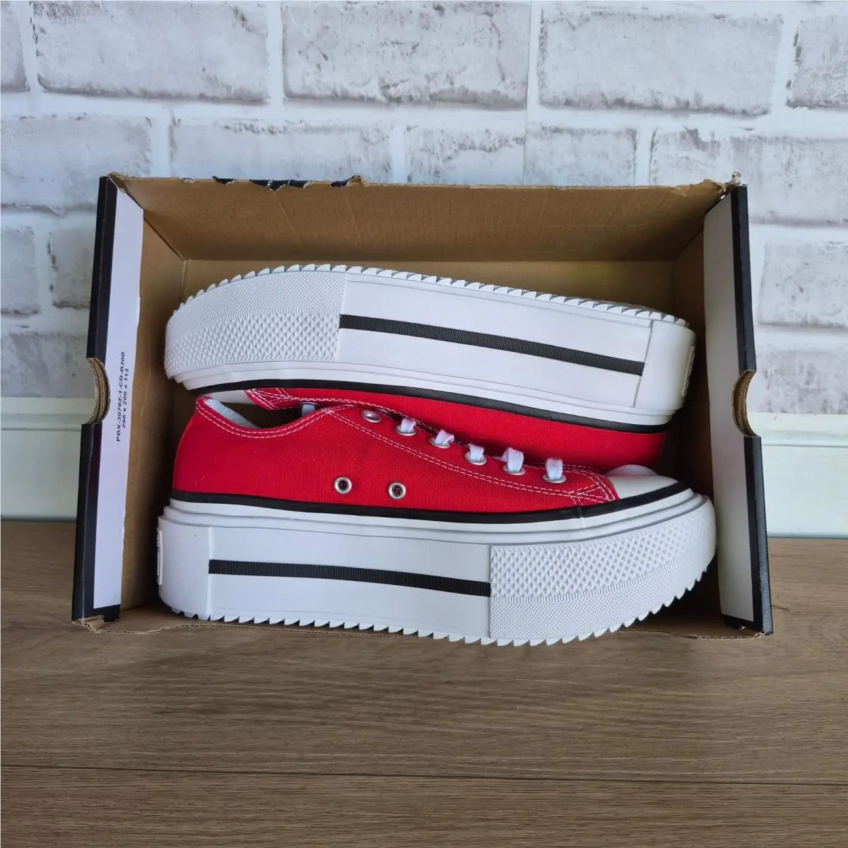 Converse shoes - Converse Chuck Taylor - Chuck Taylor - A16517C - Red (UPC: 194435649443) 5