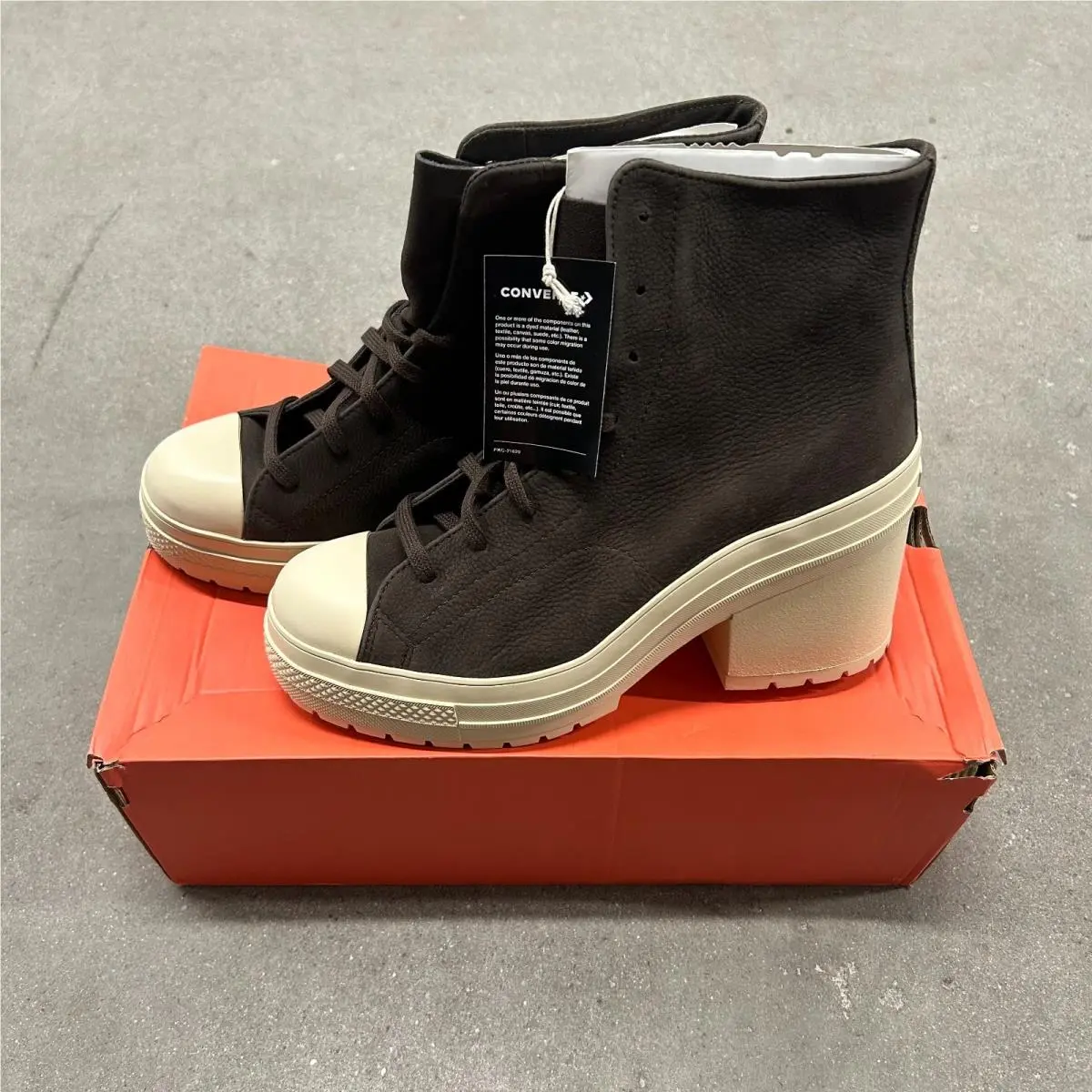 Converse Chuck 70 De Luxe Heel Hi Unisex M10/W12 Black Leather Block Heel Shoes