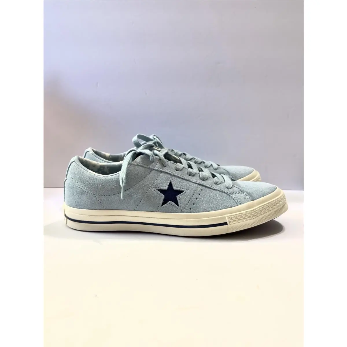 Converse Rare Blue Suede 1 Star Mens 10 / Women’s 12 Low Top Shoes
