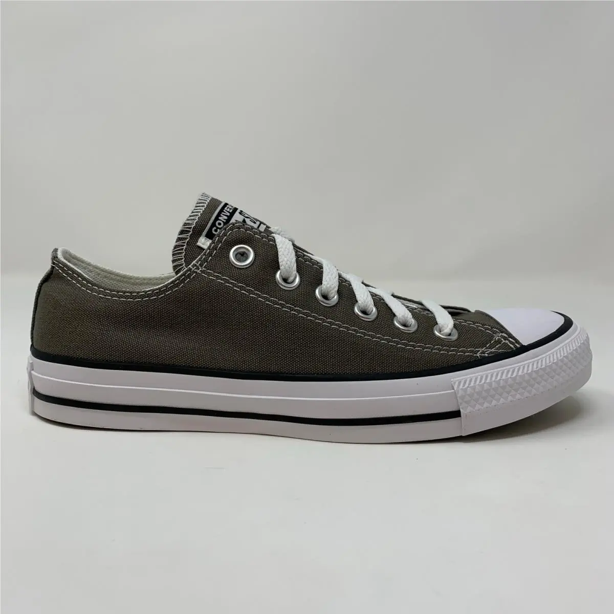 Converse Chuck Taylor All Star Low Top Sneaker Charcoal 1J794 Men`s 6 Women`s 8