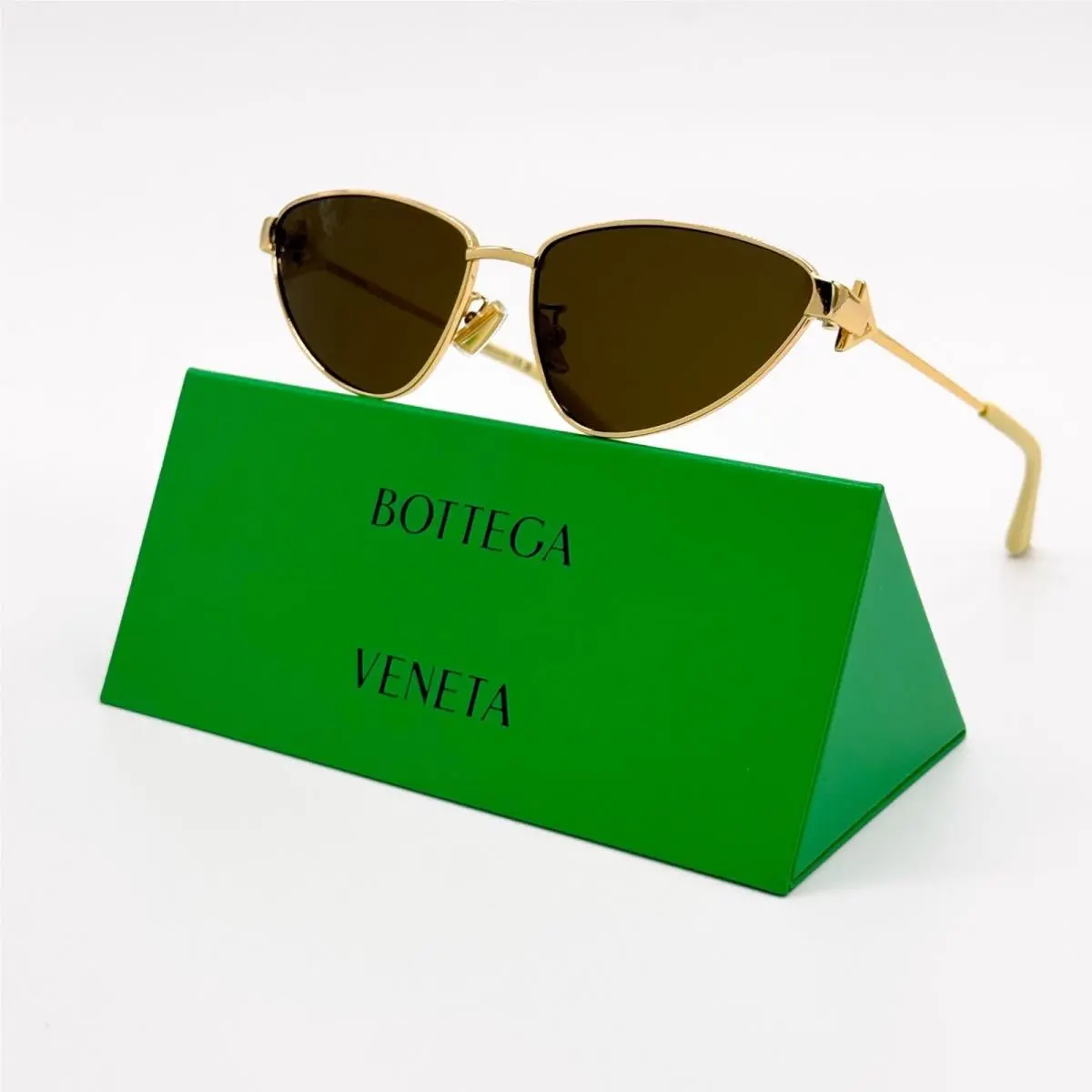 Bottega Veneta Sunglasses BV1186S 002 Gold/brown Women Eyewear