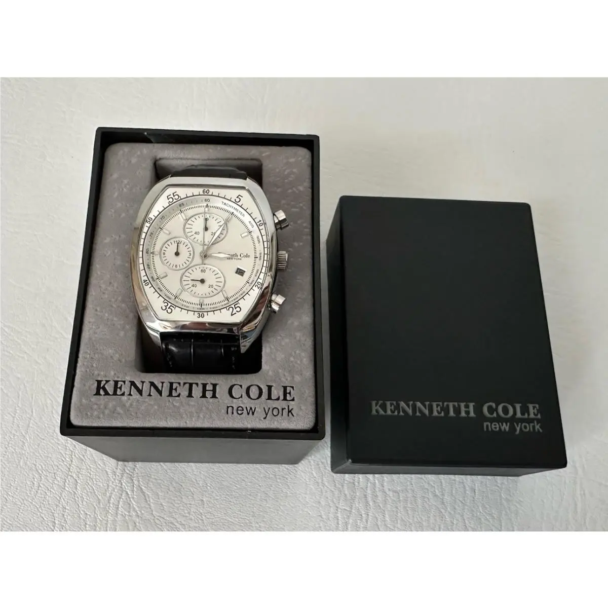 Men’s Chronograph Wrist Watch Kenneth Cole KC1207 Signed Black Leather Strap