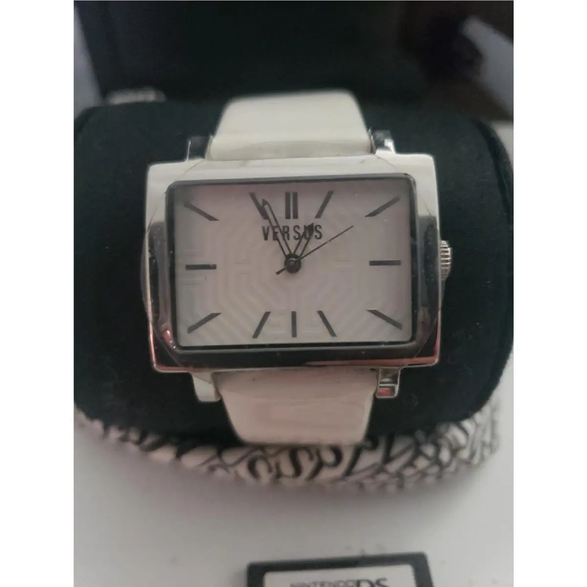 Versus by Versace Women`s 3C62700000 Dazzle Rectangular White Patent Leather Wat