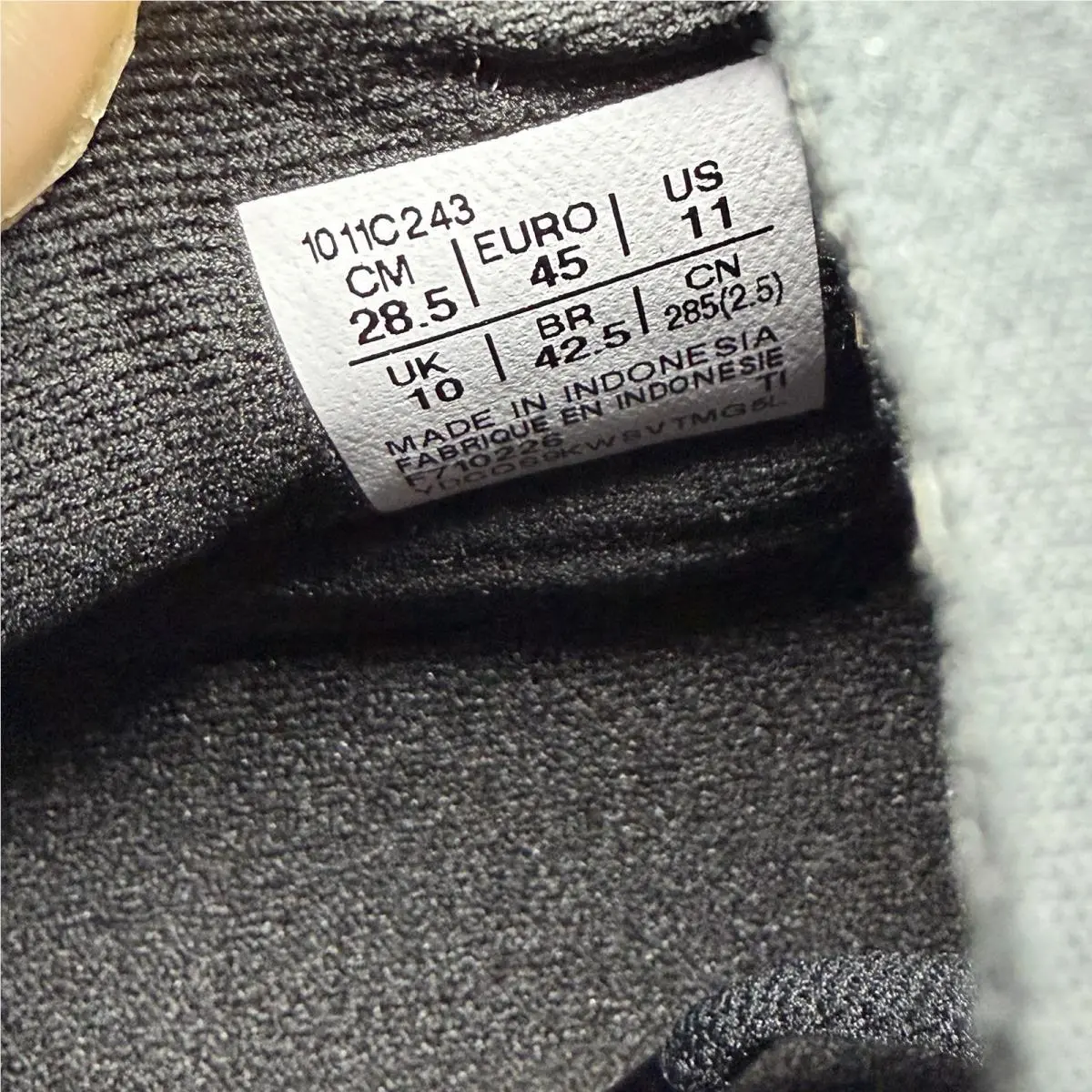 Asics shoes - ASICS Novablast 6 - Novablast - 1011C243-002 - Black (UPC: 0199023238047) 10