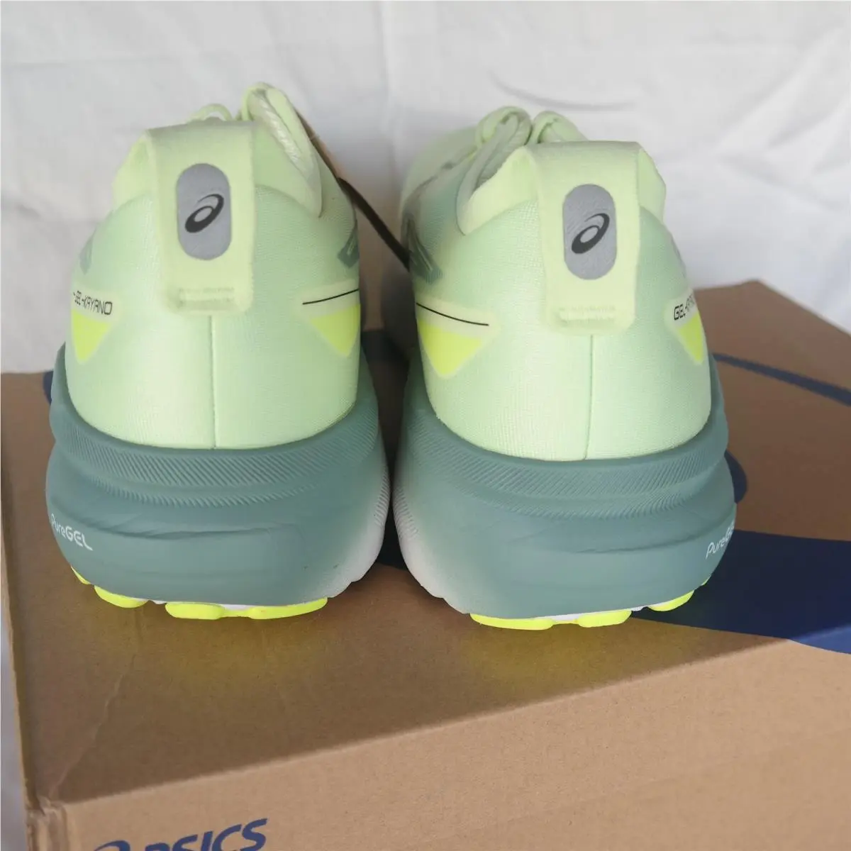 Asics shoes - Gel-Kayano 31 - Green 2