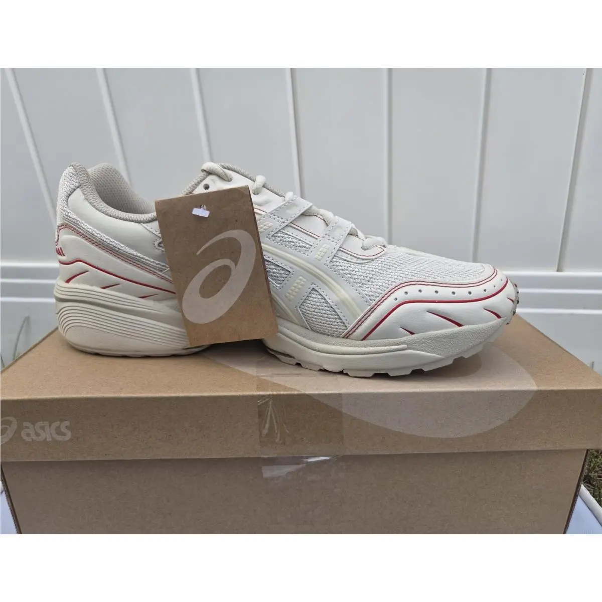 Asics shoes - birch (UPC: 194851749208) 0