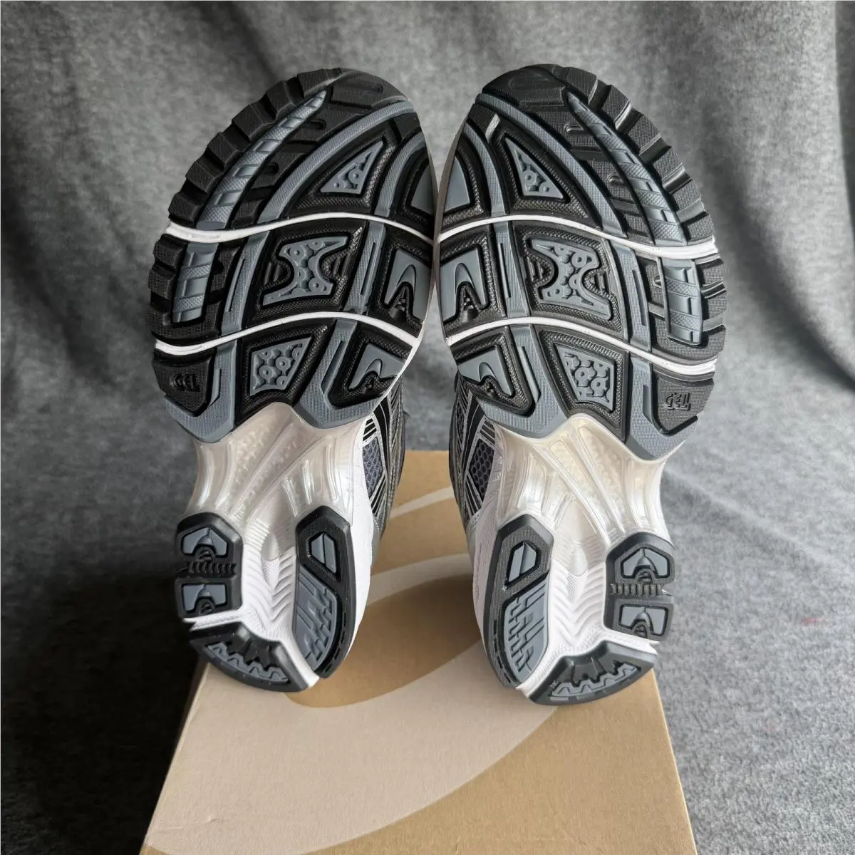Asics shoes - ASICS GEL-Kayano 14 - Gray 6