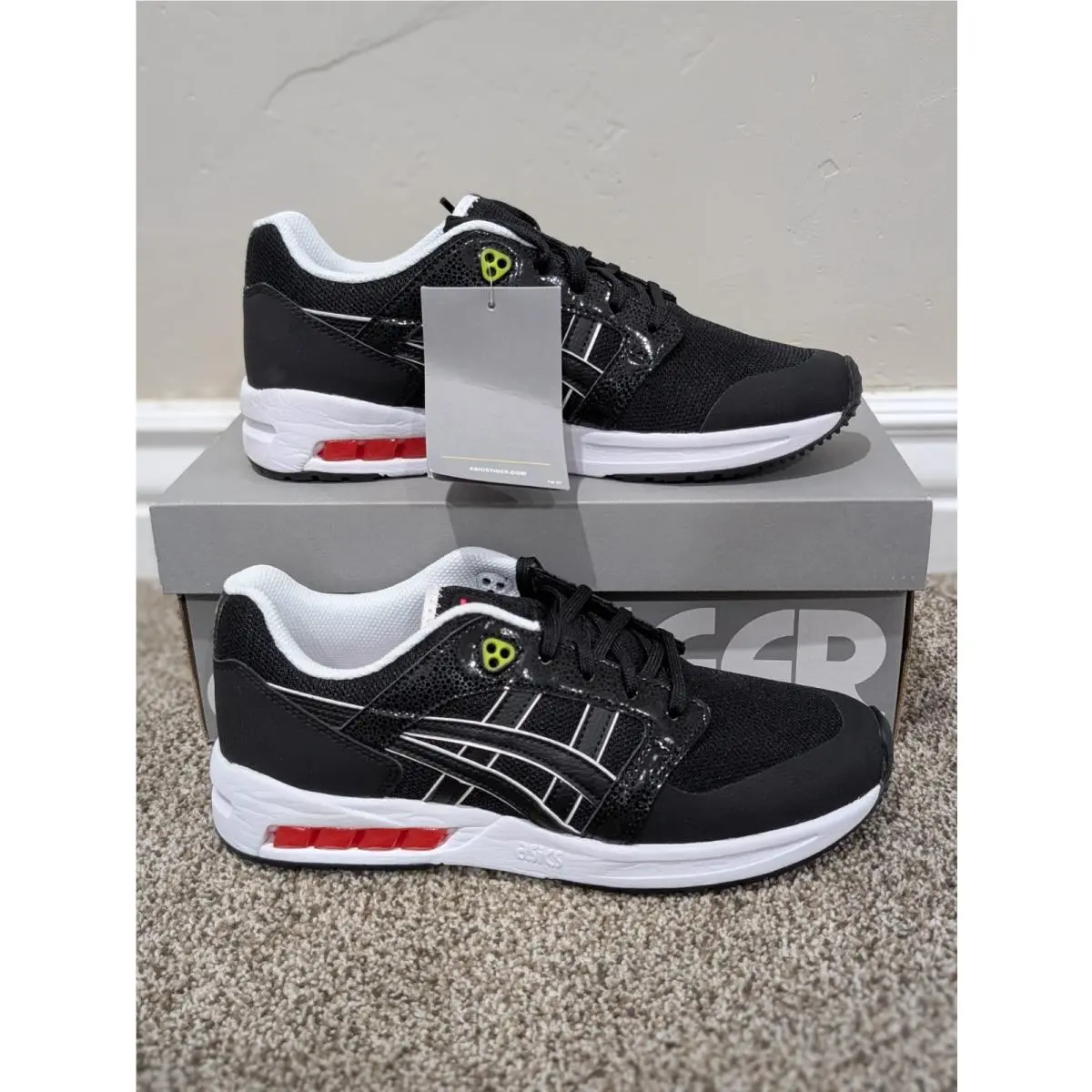 Size 8 Women`s Asicstiger Gelsaga Sou Lace Up Athletic Black Shoes 1192A135-001