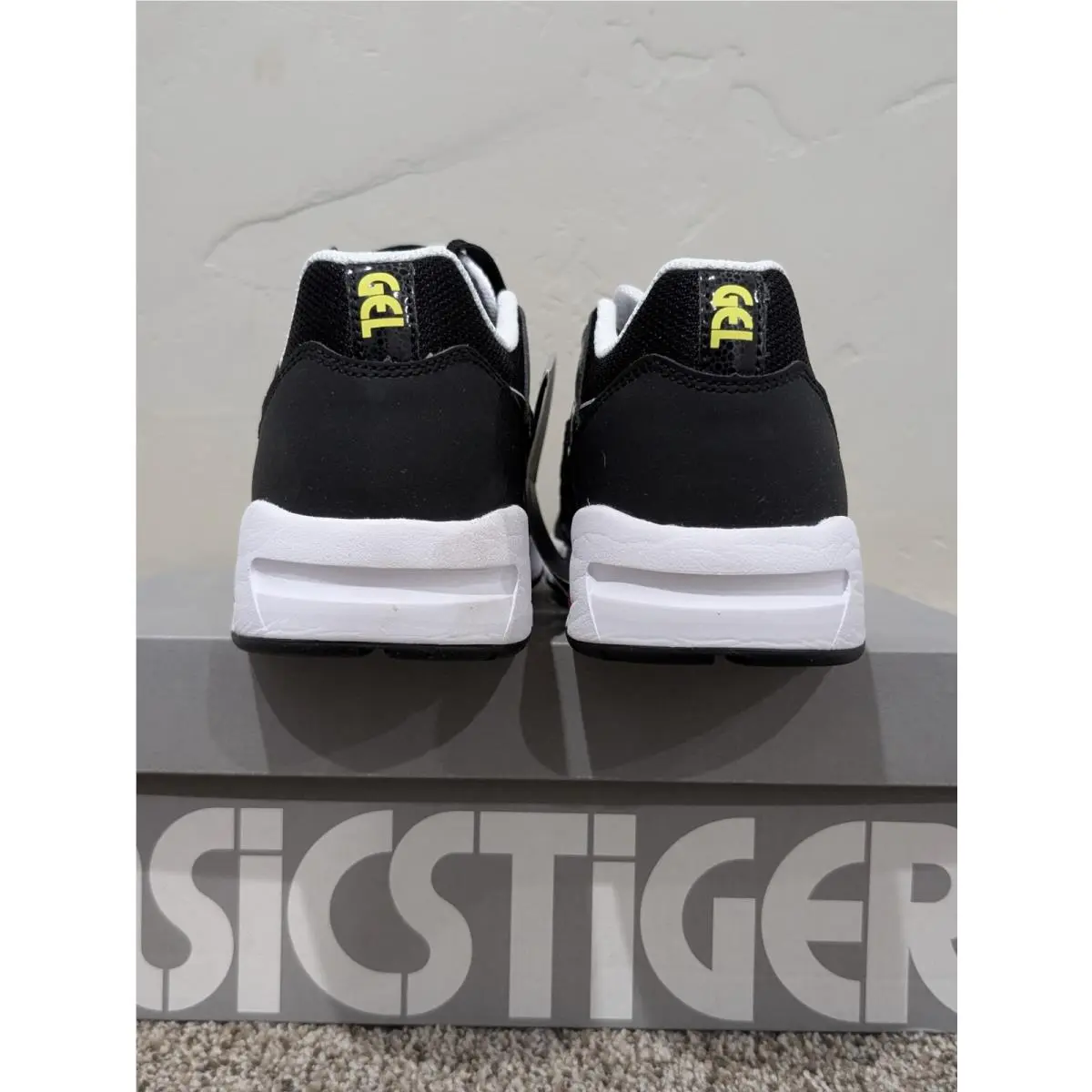 Asics shoes - Asicstiger	Gelsaga Sou - Sou - 1192A135-001 - Black 3