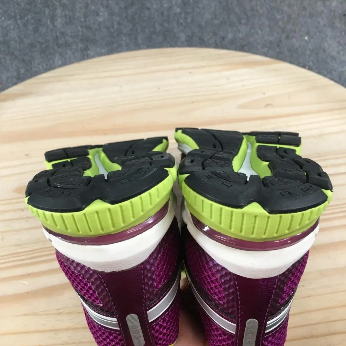 Asics shoes - ASICS GEL-Neo - Purple 9