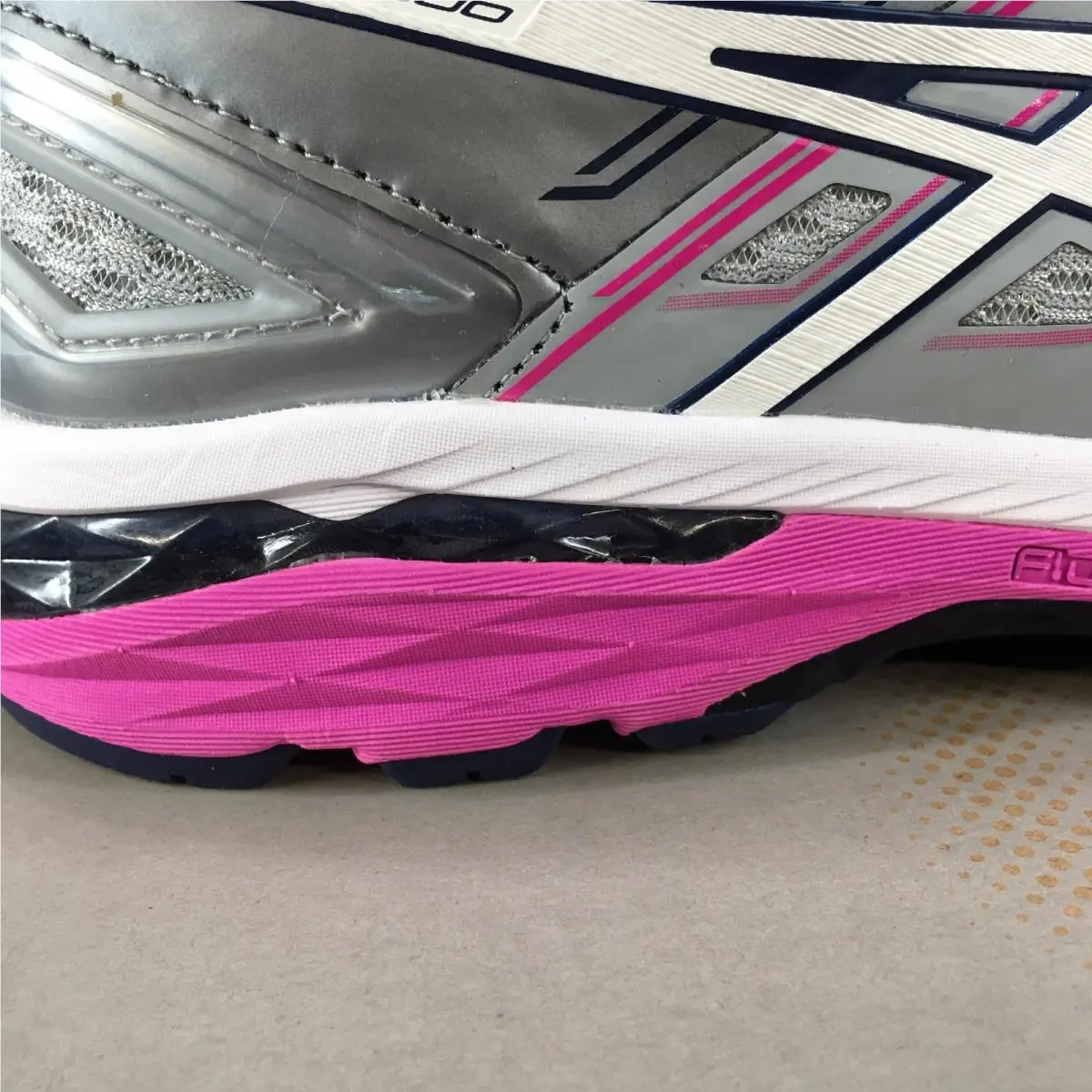 Asics shoes - ASICS GT 2000 5 - Multicolor 2