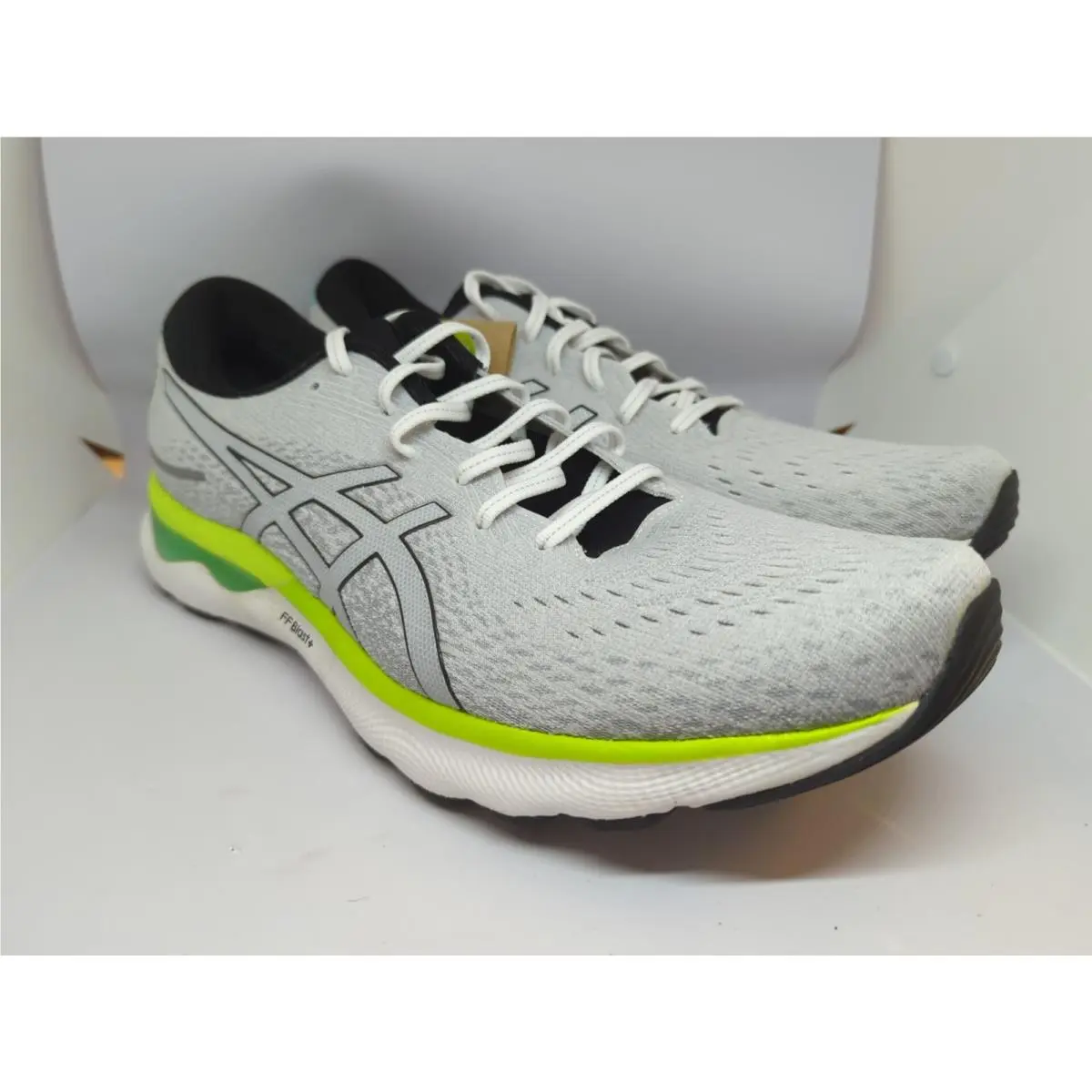 Asics Gel Nimbus 24 Mens US 14 White Black Shoes Sneakers 1011B359-100