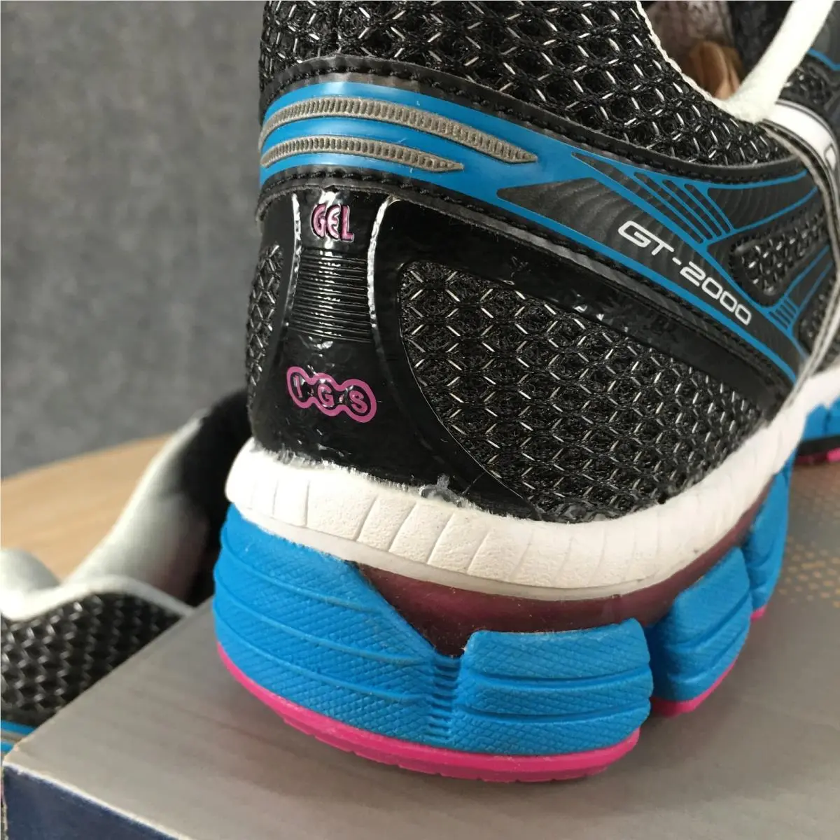 Asics shoes - ASICS GT-2000 - Black 3