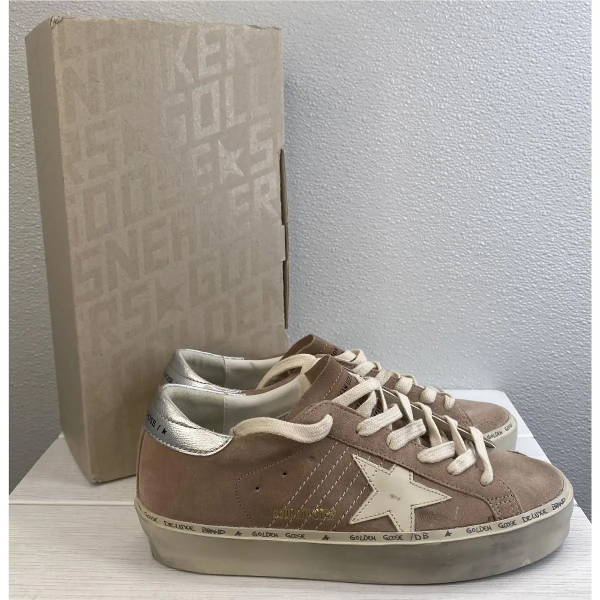 Golden Goose Hi Star Sneakers Womens US10 EU40 Pink Podwer Suede Silver Heel Tab