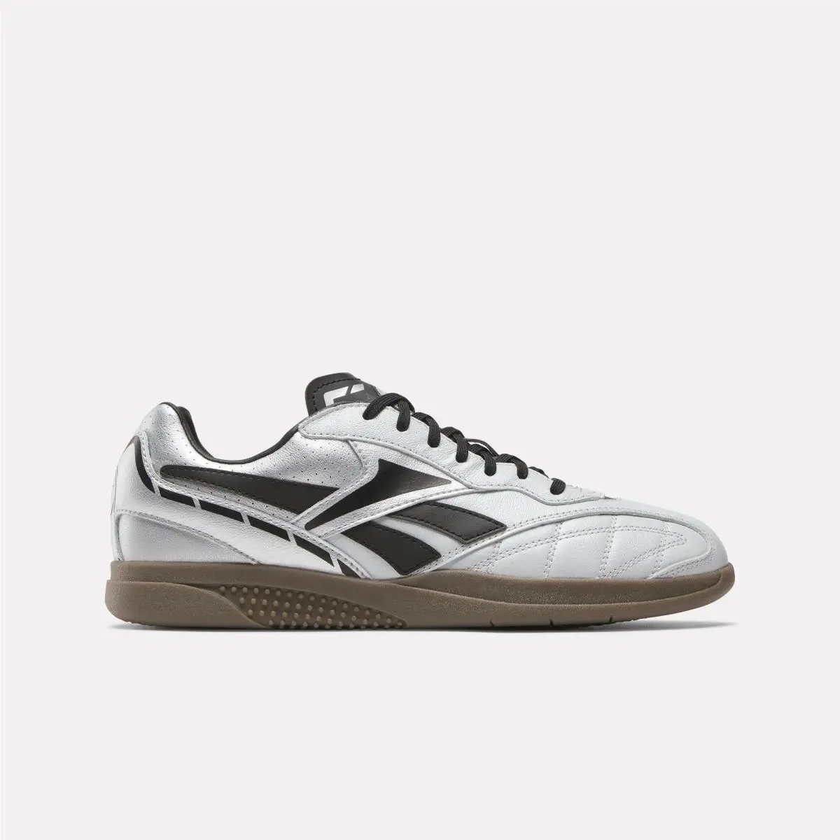 Reebok shoes - Matte Silver/Black/Gum 9