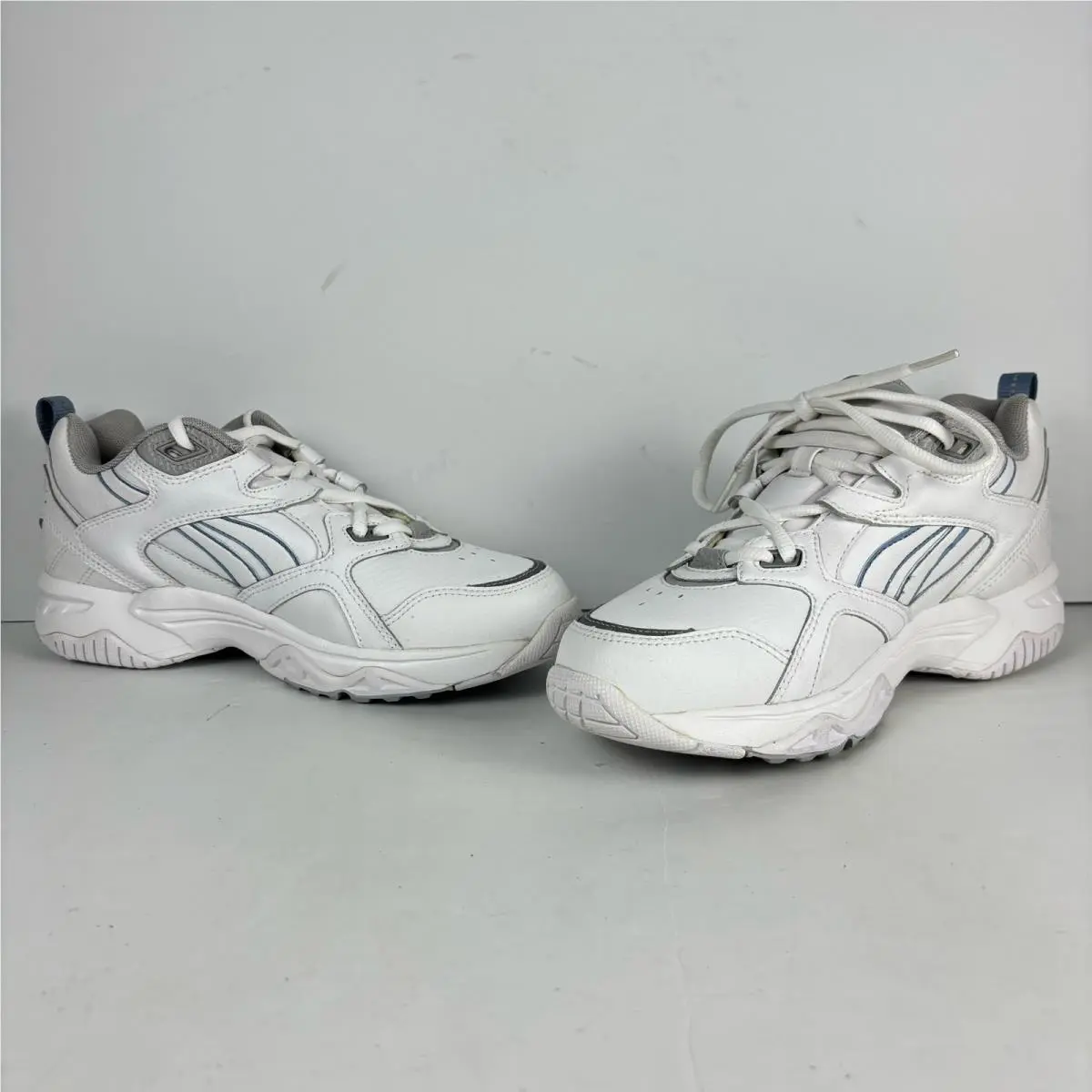 Reebok shoes - White 2