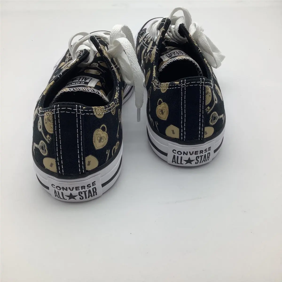 Converse shoes - Converse Chuck Taylor All Star Low Top - Black 2