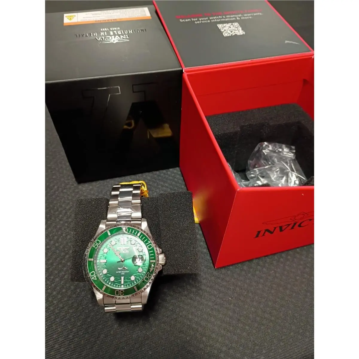 Invicta Men`s Watch Model 300200
