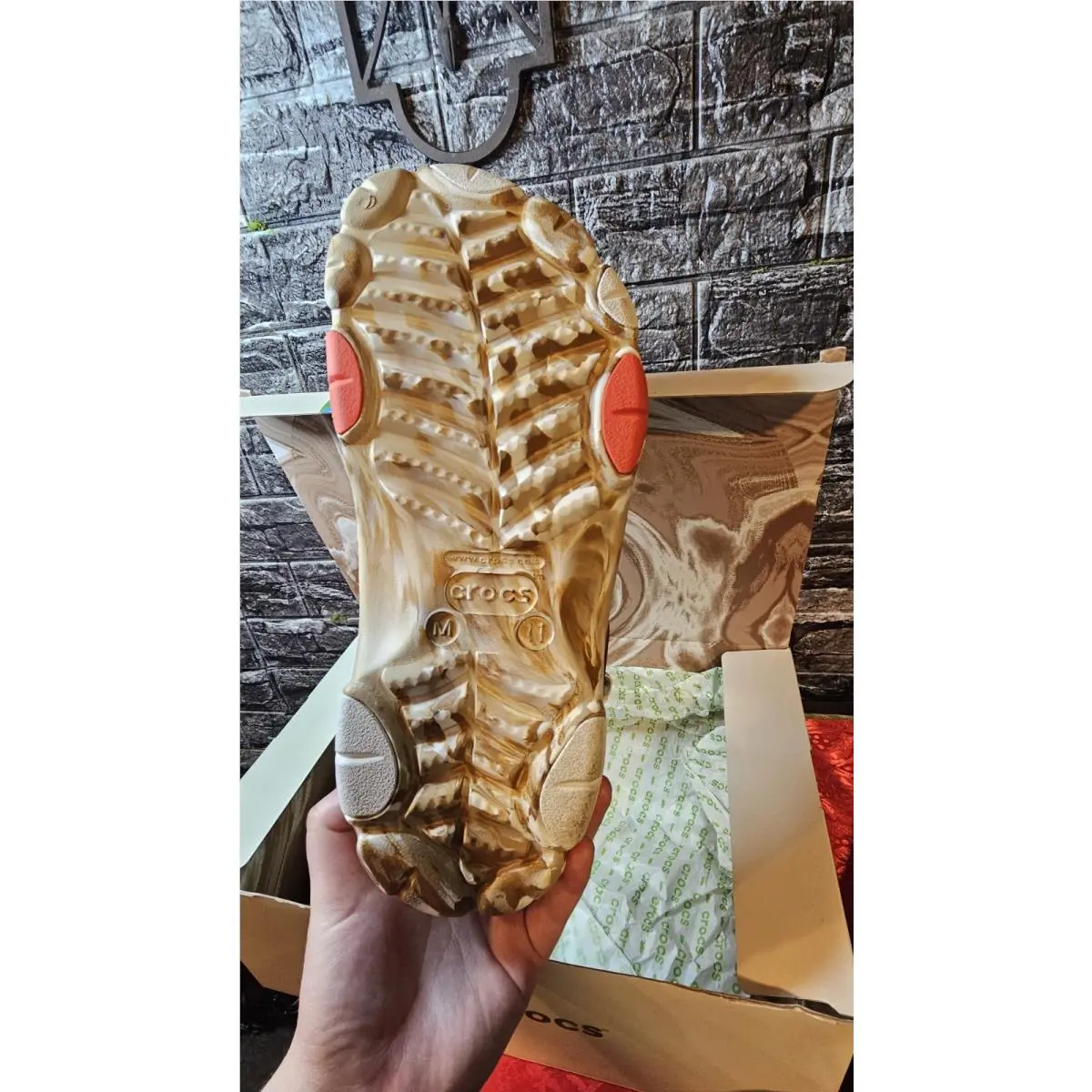 Crocs shoes - Crocs Cinnamon Toast Crunch - Cinnamon Toast Crunch - Beige 4