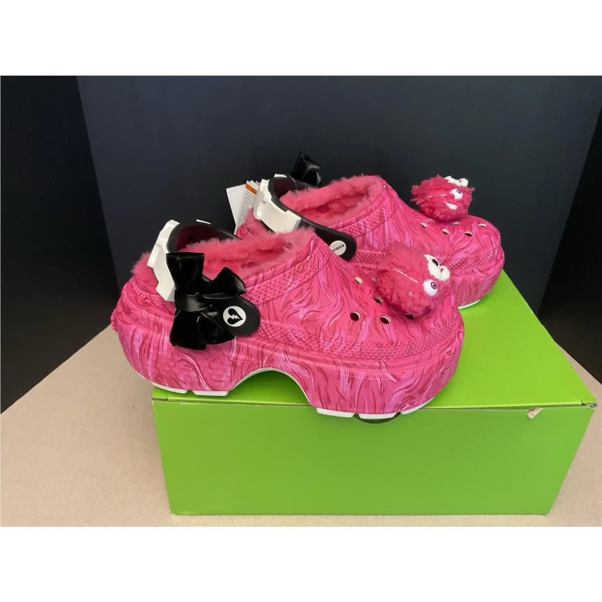 Womens Crocs X Fortnite Limited Stomp Lined Clog Cuddle Team Leader. Size 7