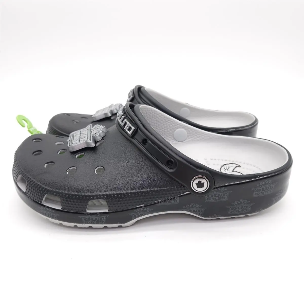Crocs shoes - Outkast Classic Clog - Outkast Classic Clog - Black (UPC: 196265500161) 0