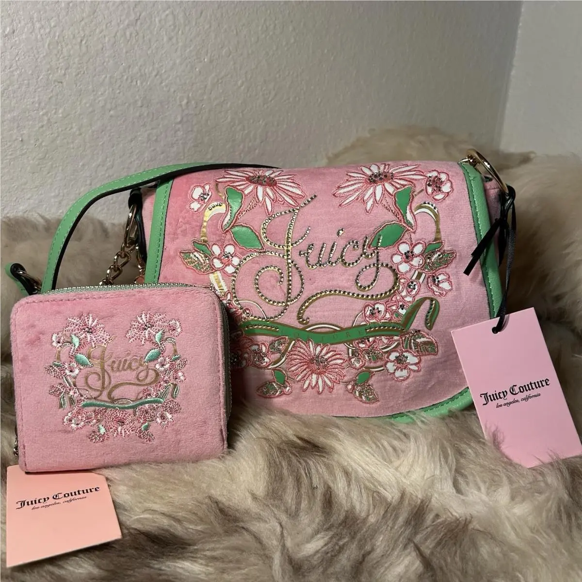 Juicy Couture Juicy In Bloom Crossbody Wallet Set - Cherry Blossom Green