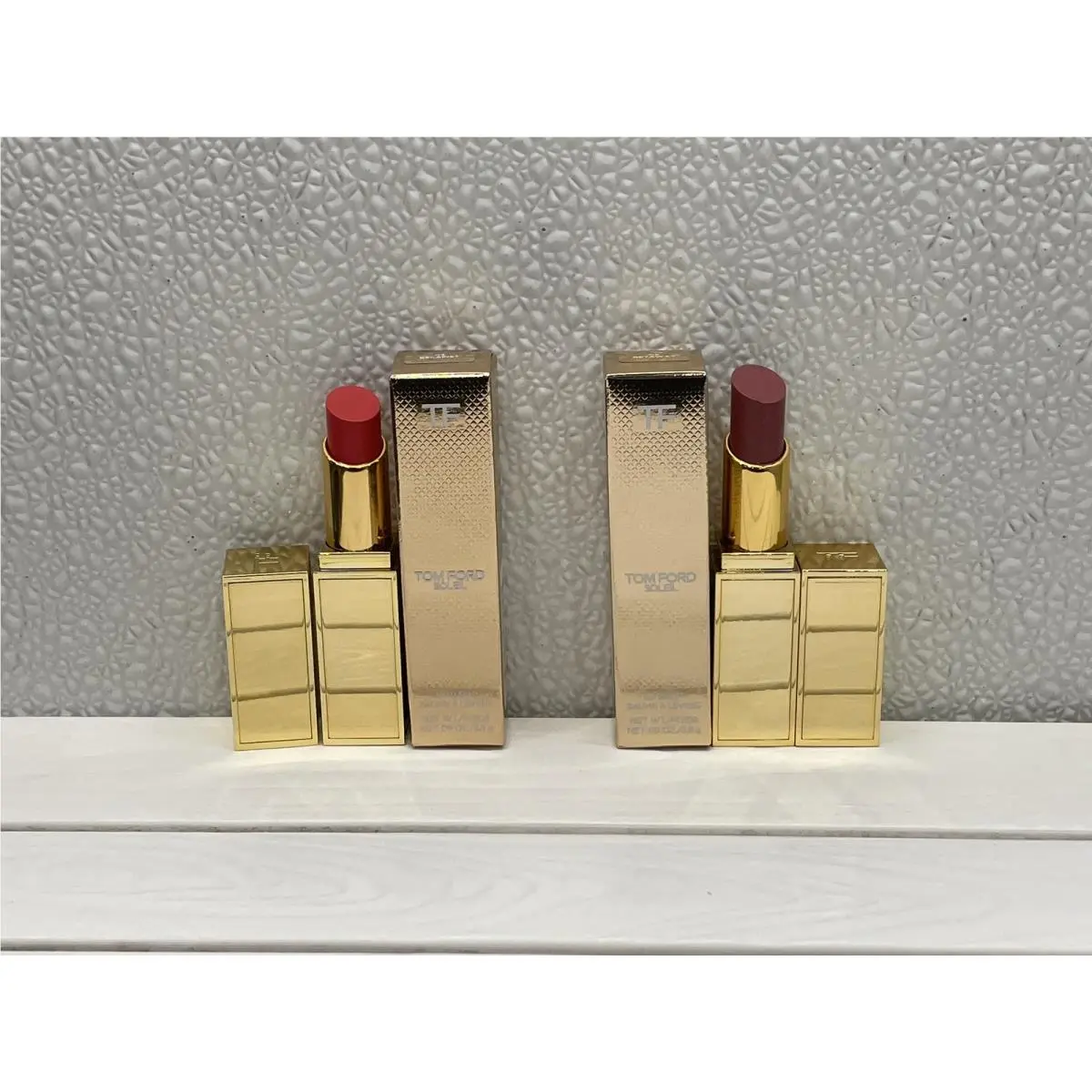 Lot Of 2 Tom Ford Soleil Lip Balm .09oz Color 03 Escapist 05 Getaway