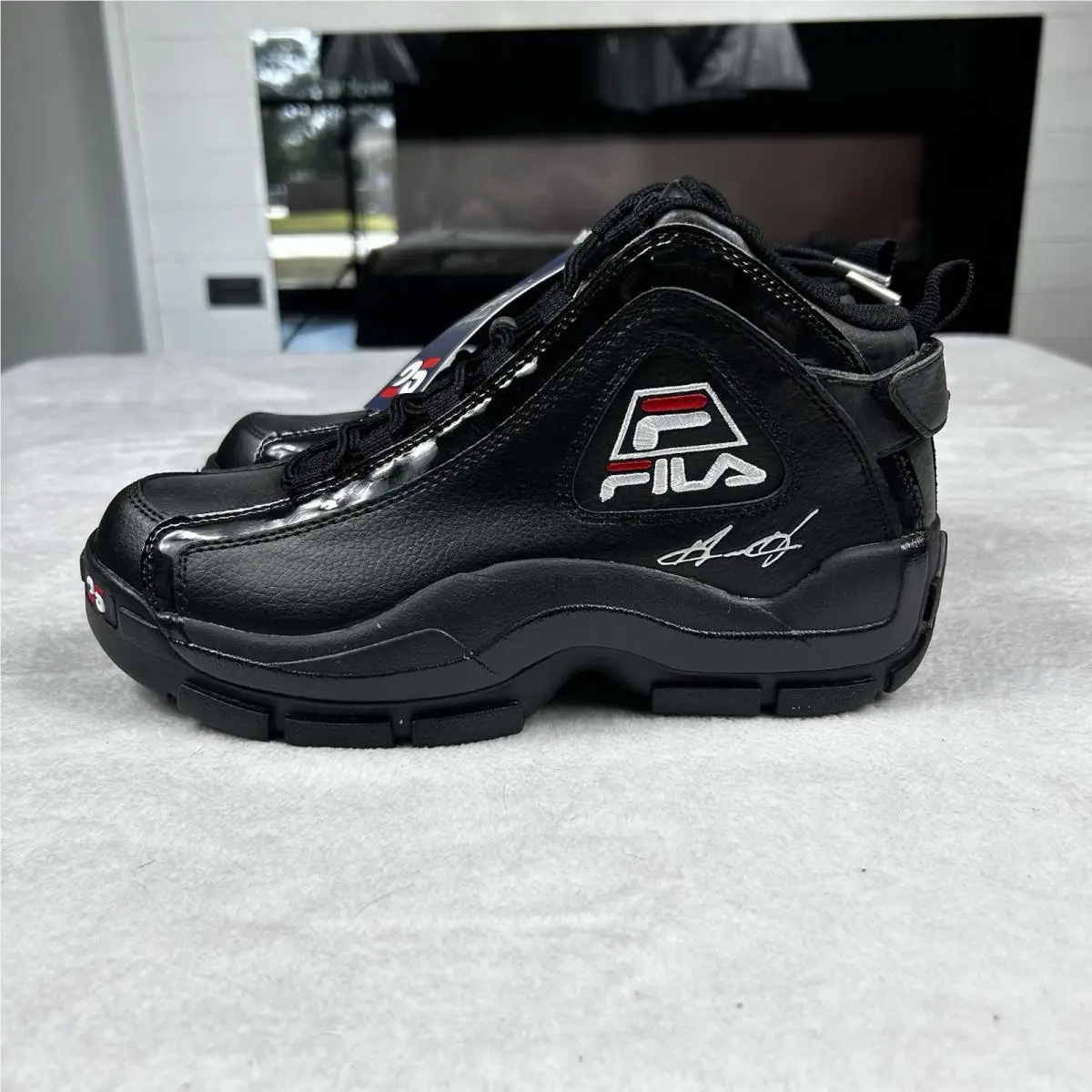 Fila shoes - FILA 96 - Black (UPC: 0691115978133) 1