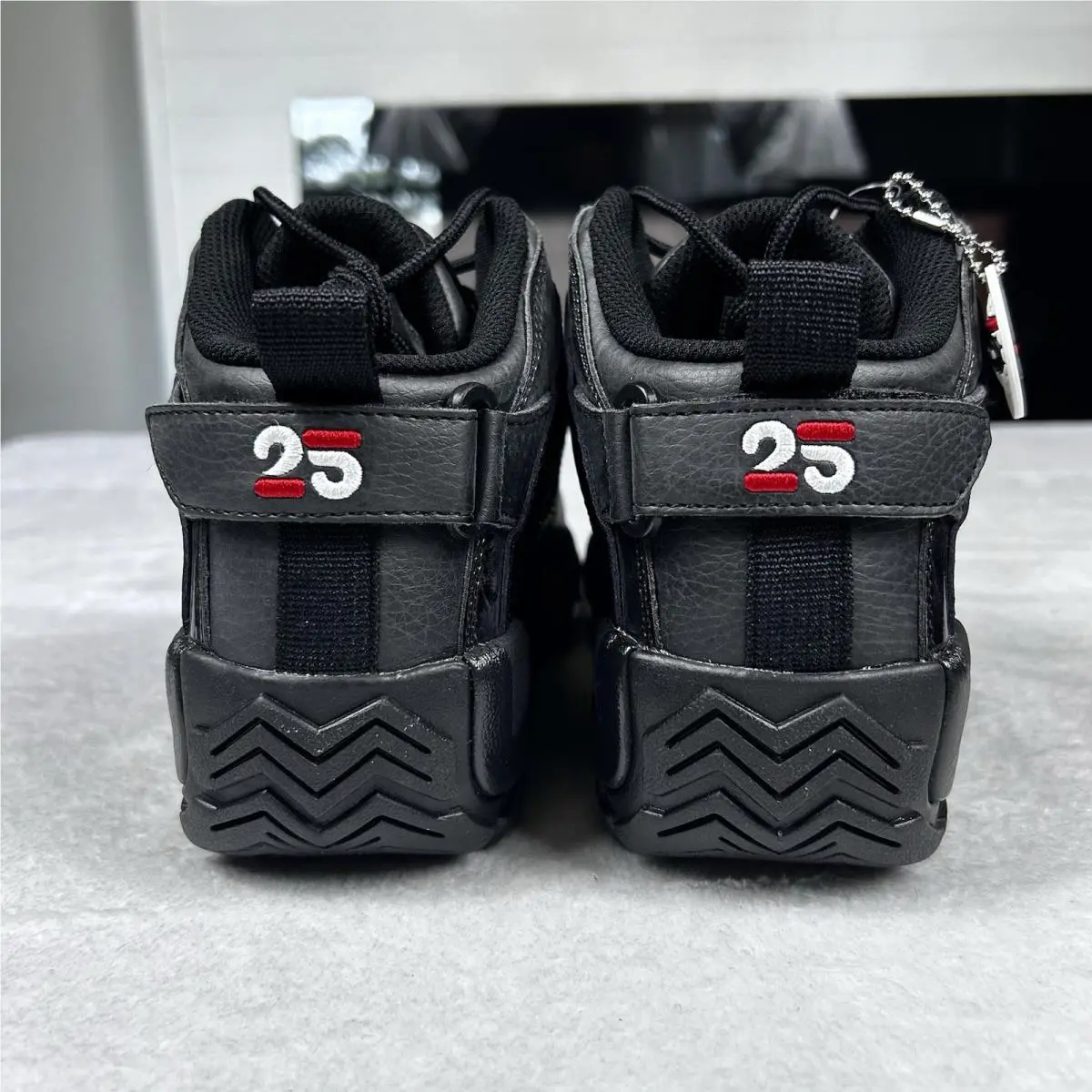 Fila shoes - FILA 96 - Black (UPC: 0691115978133) 5