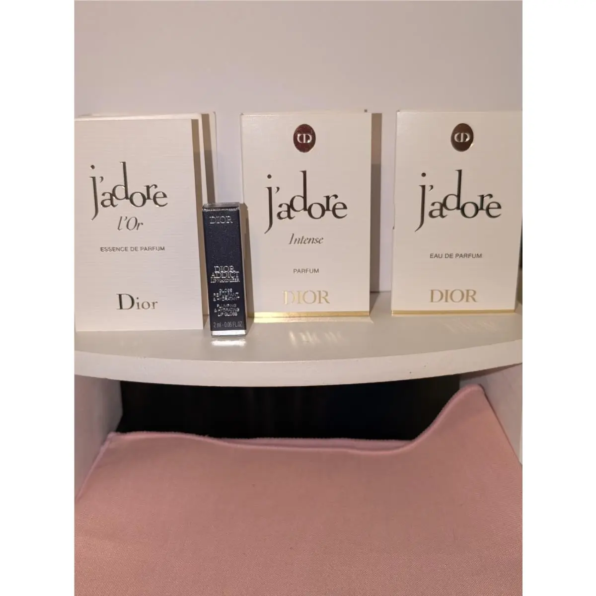 Dior White Velvet Makeup Bag Star Key Ring J`adore Samples Lip Maximizer/pink