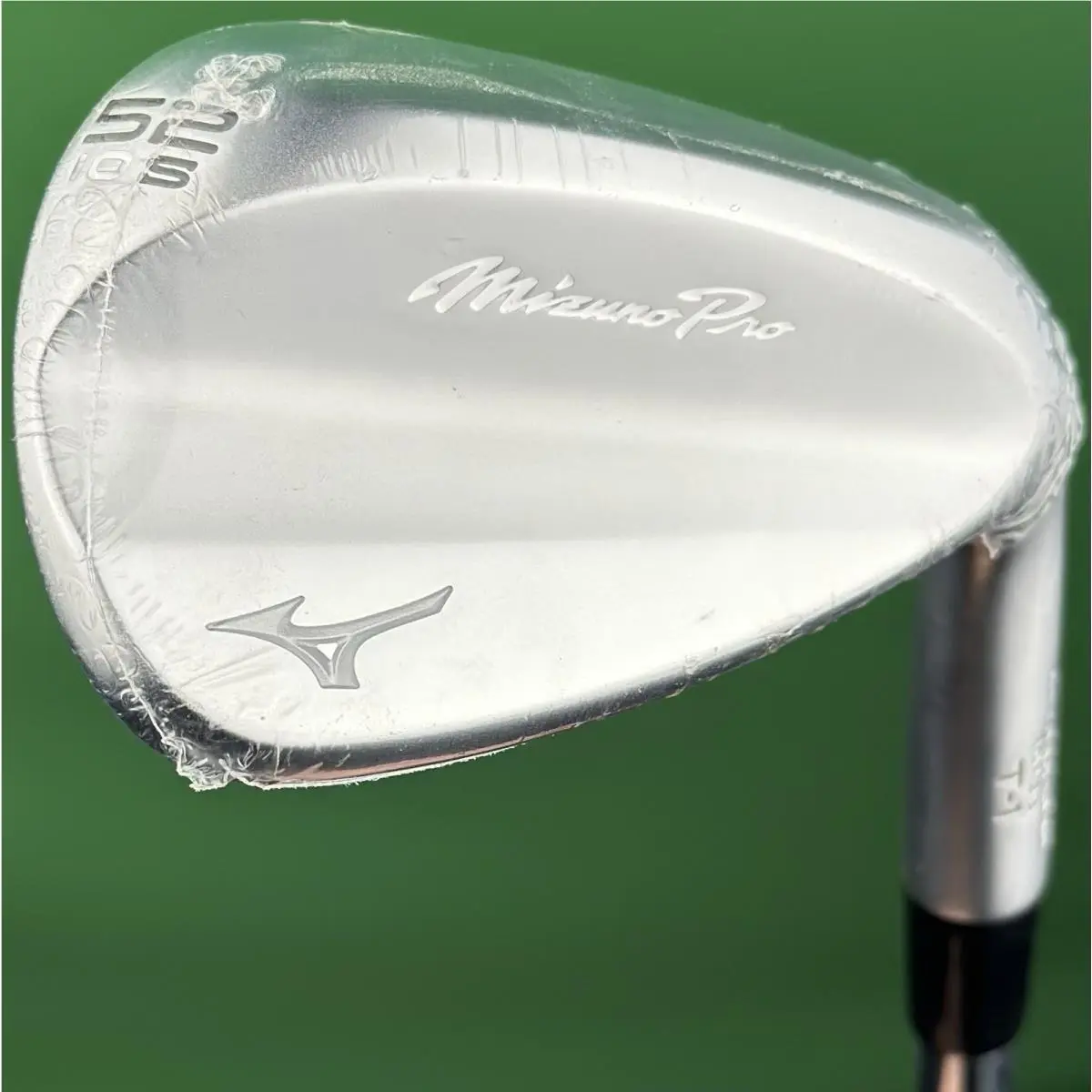 Mizuno Pro T-1 Forged Gap GW Wedge 52-10 S-grind Dynamic Gold Tour Issue S400