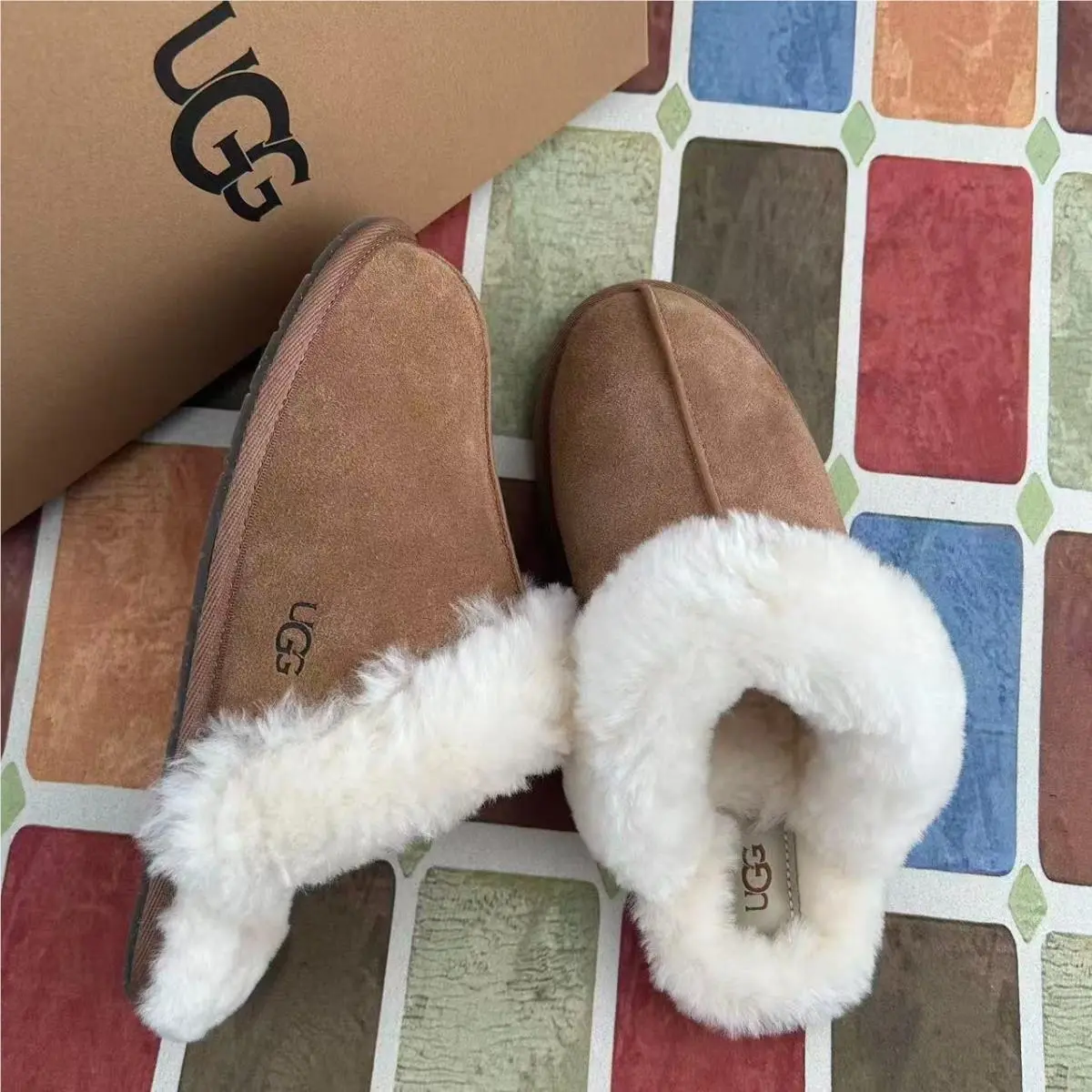 Ugg Scuffette II Women`s Shoes Chestnut Suede Upper Wool Slippers 6-11