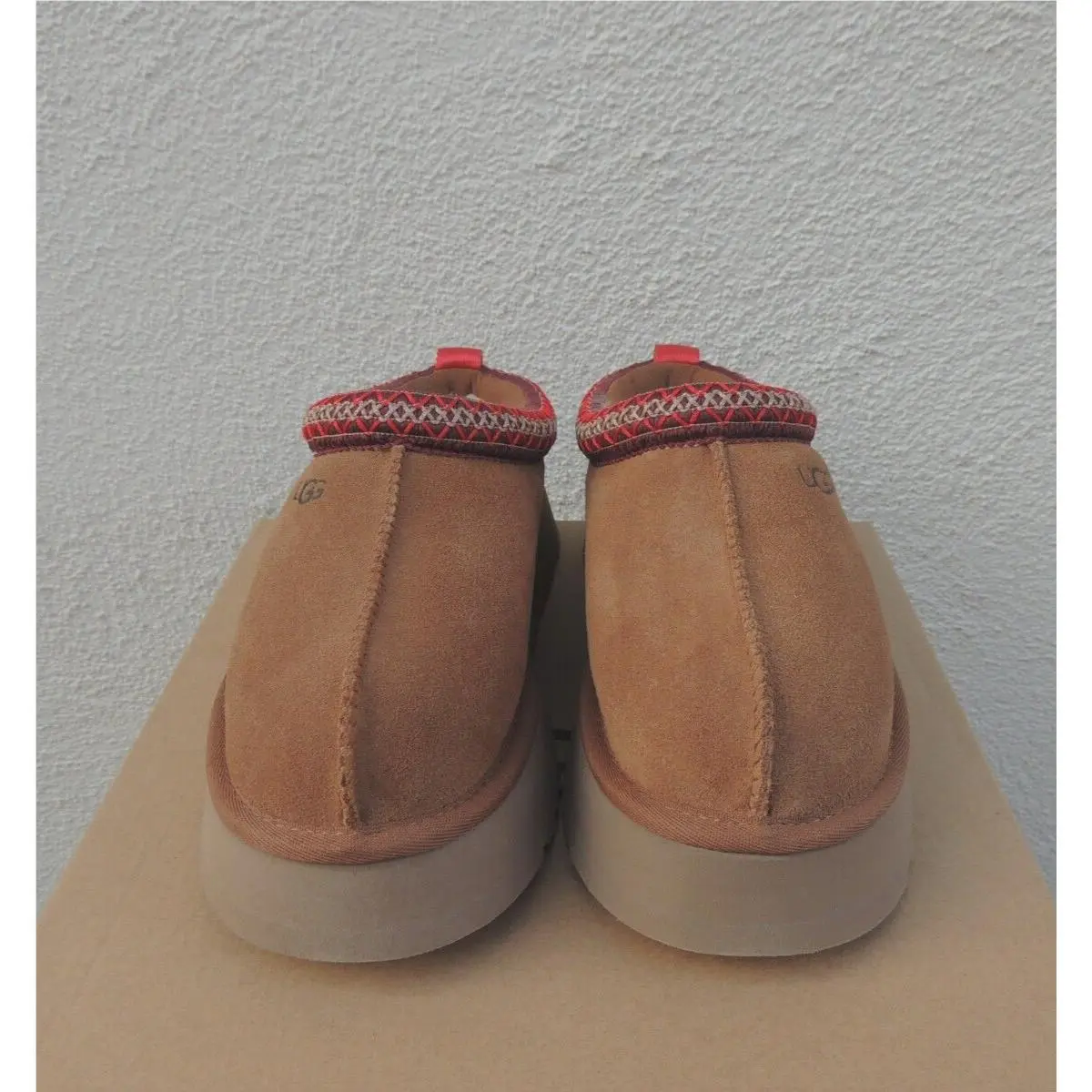 UGG shoes - UGG Tazz - Tazz - Chestnut (UPC: 194715779570) 1