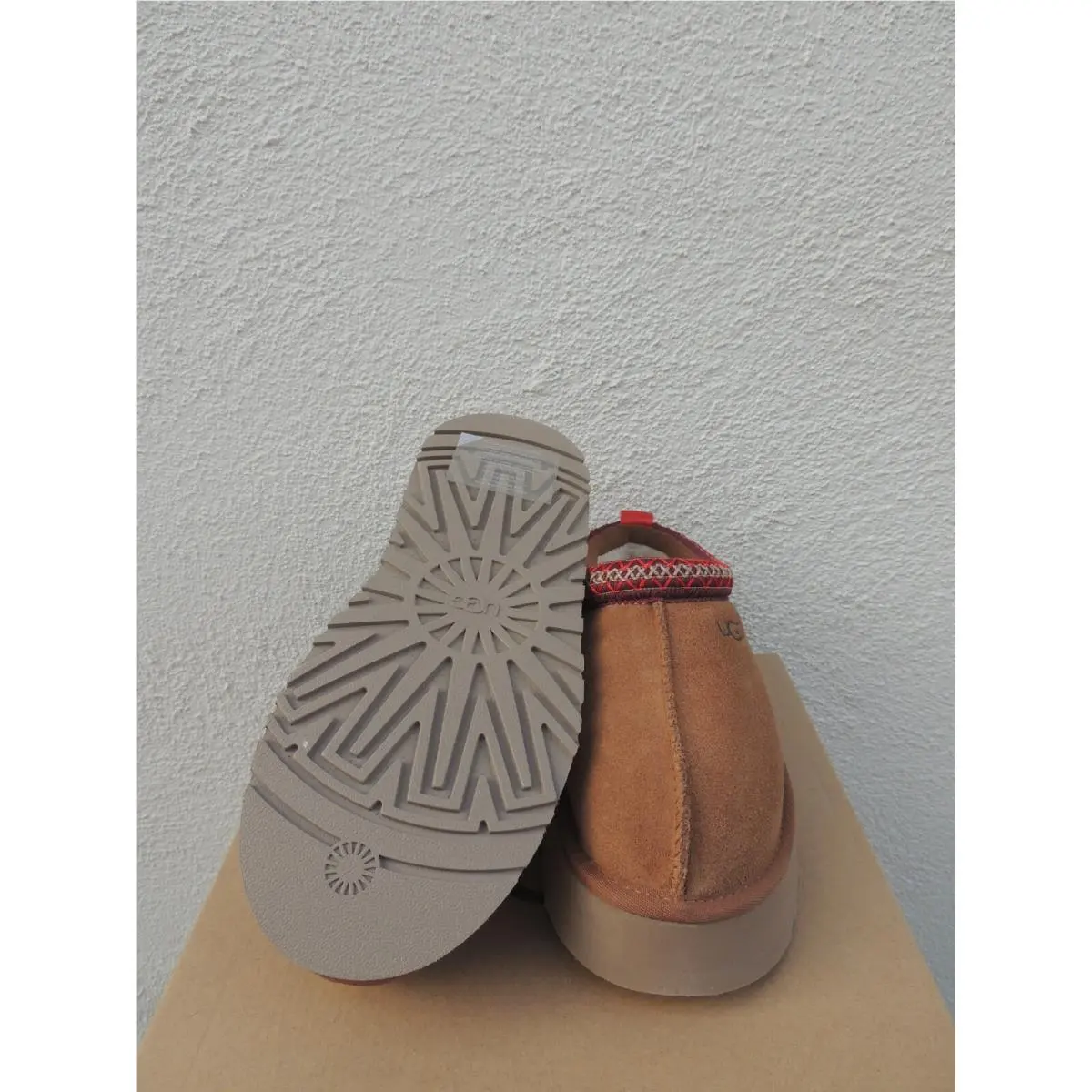 UGG shoes - UGG Tazz - Tazz - Chestnut (UPC: 194715779570) 2