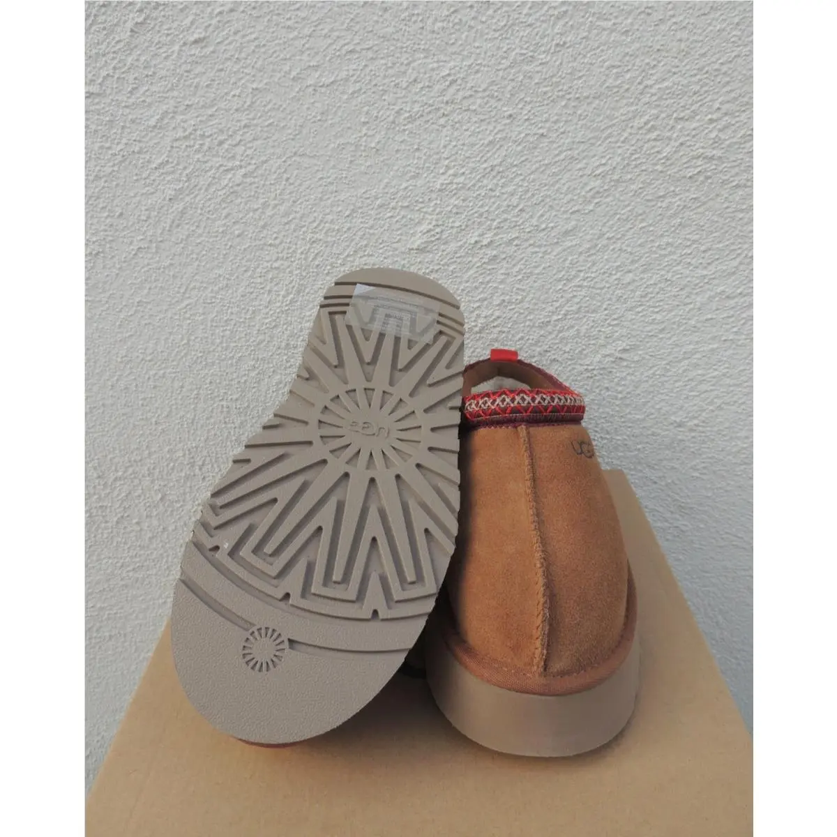 UGG shoes - UGG Tazz - Tazz - Chestnut (UPC: 194715779563) 2
