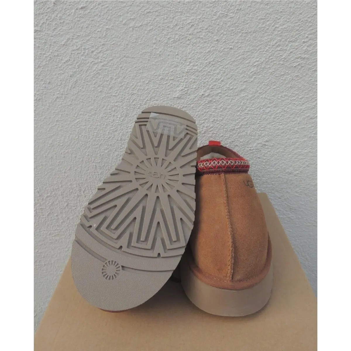 UGG shoes - UGG Tazz - Tazz - Chestnut (UPC: 194715779501) 2