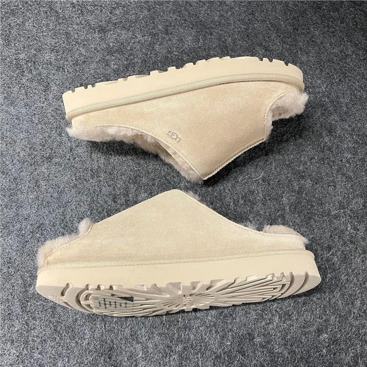 UGG shoes - vs-193496 - vs-193496 - Beige (UPC: 197634807751) 1