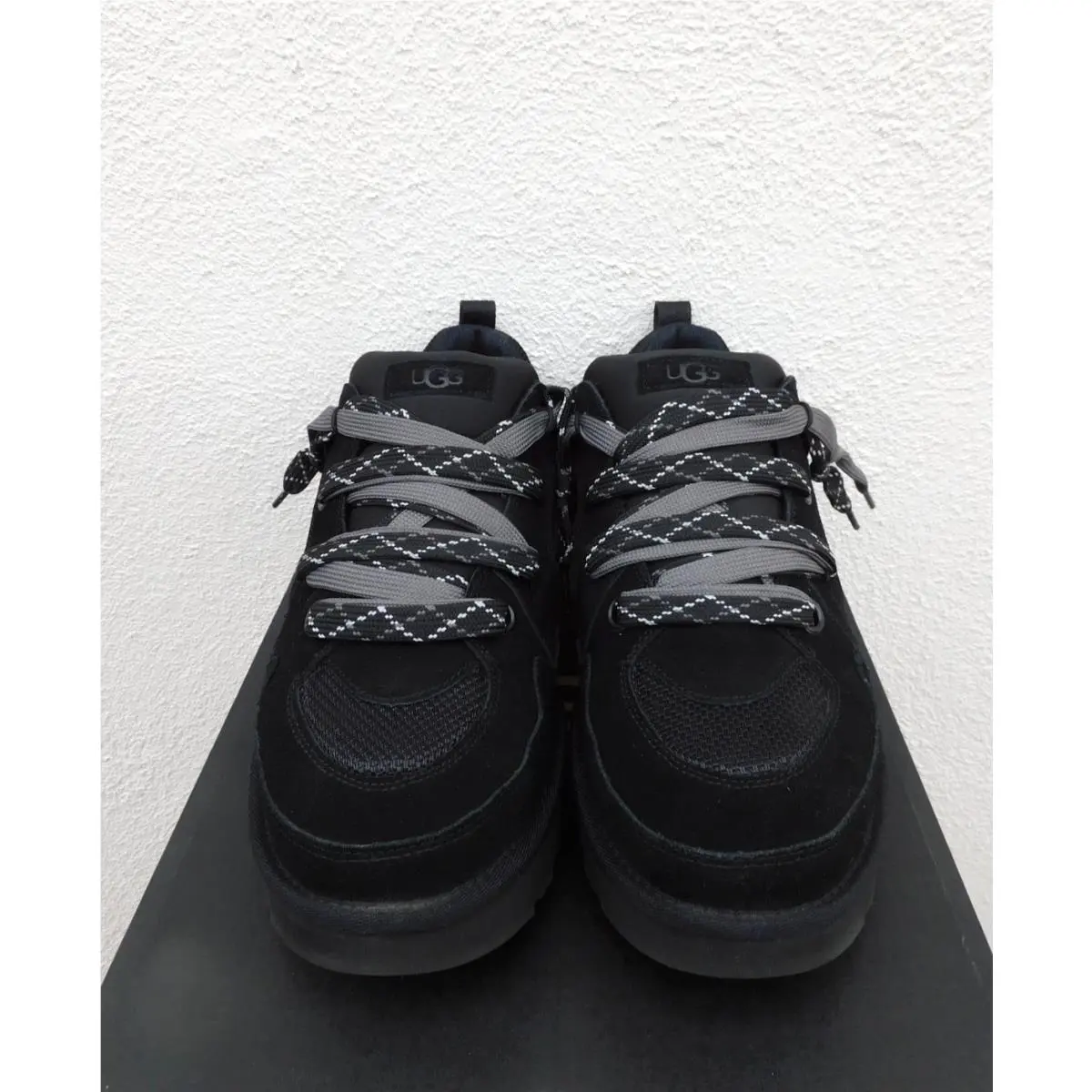 UGG shoes - UGG Lo Lowmel - Lowmel - Black (UPC: 197634811413) 1