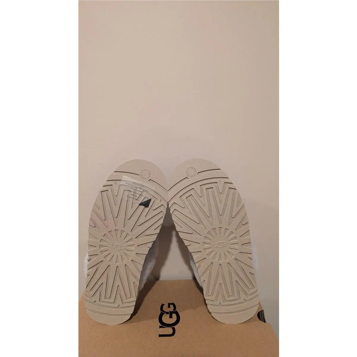UGG shoes - Misty Wisteria 3