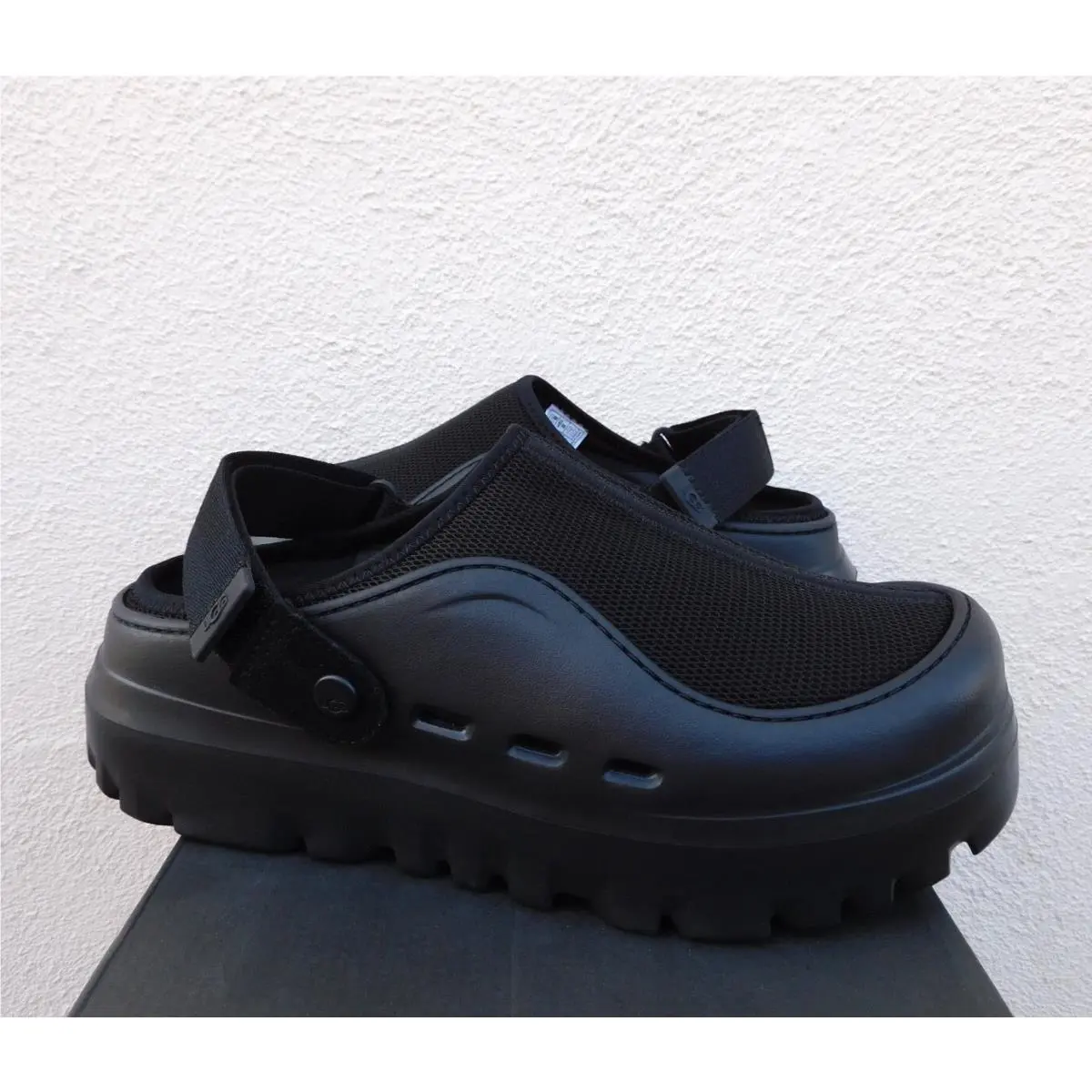 UGG shoes - UGG PeakMod - PeakMod - Black (UPC: 197634794624) 2