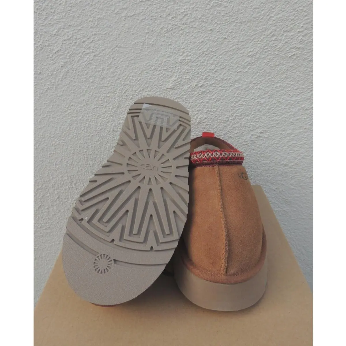 UGG shoes - UGG Tazz - Tazz - Chestnut (UPC: 194715779518) 2
