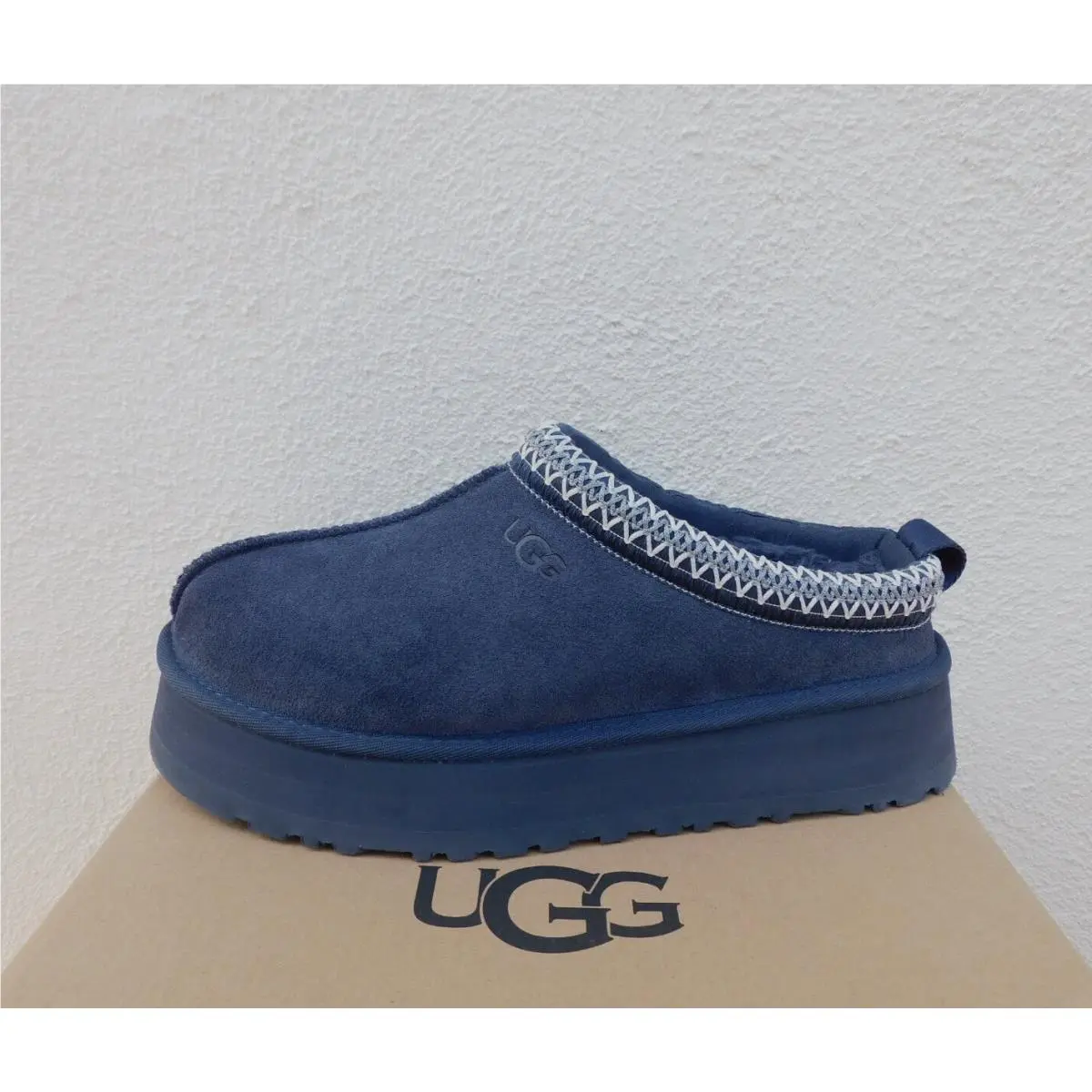 UGG shoes - UGG Tazz - Tazz - Blue (UPC: 196565765109) 0