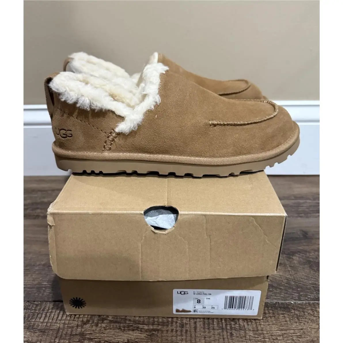 Womens Ugg Size 8 Loria Pull On Suede Slipper Shoe Che Chestnut