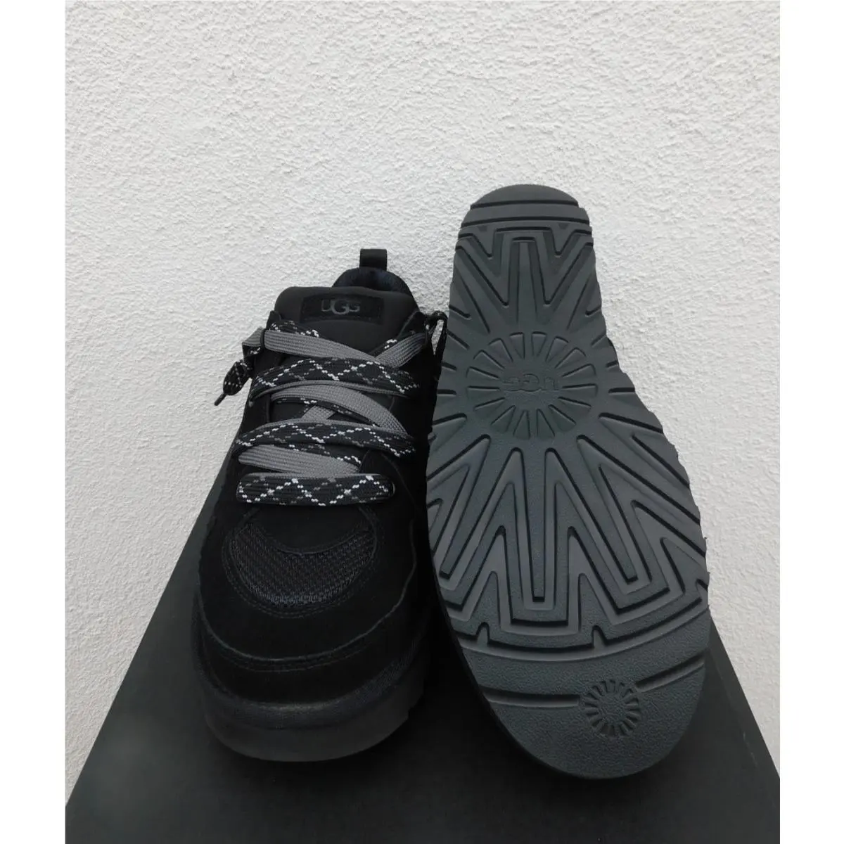 UGG shoes - UGG Lo Lowmel - Lowmel - Black (UPC: 197634811383) 4