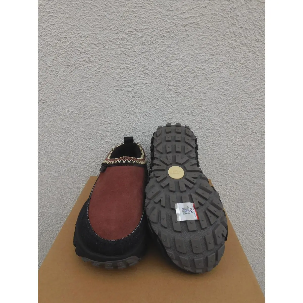UGG shoes - UGG Venture Daze - Venture Daze - Red Jasper/ Black (UPC: 197634293967) 4