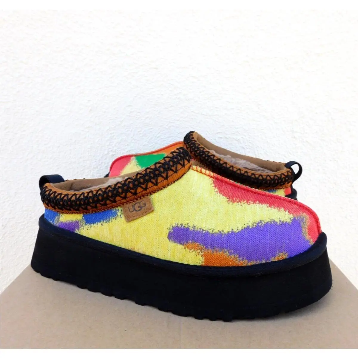Ugg Tazz Pride Pop All Gender Platform Slippers Shoes Women US 7/ Eur 38