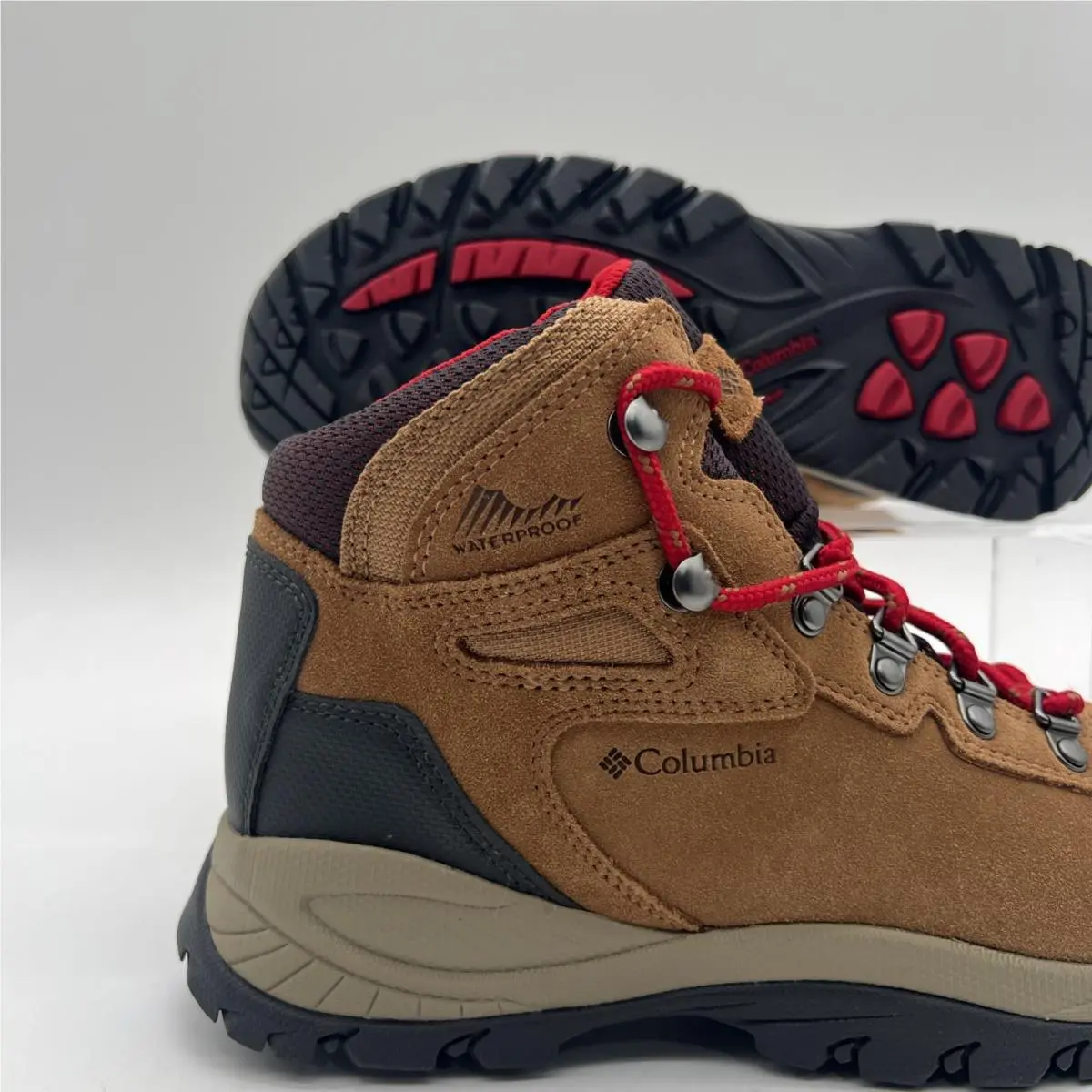 Columbia shoes - Newton Ridge Plus - Newton Ridge Plus - 1718821286 - Brown 1