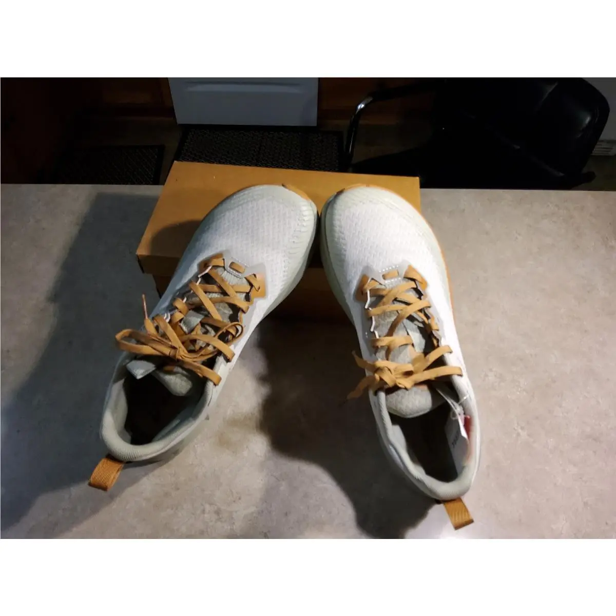 Altra shoes - Altra Experience - Experience - Beige (UPC: 197804646845) 1
